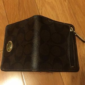 Coach wallet